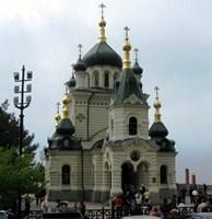 У Криму з трьох церков викрадені головні храмові ікони